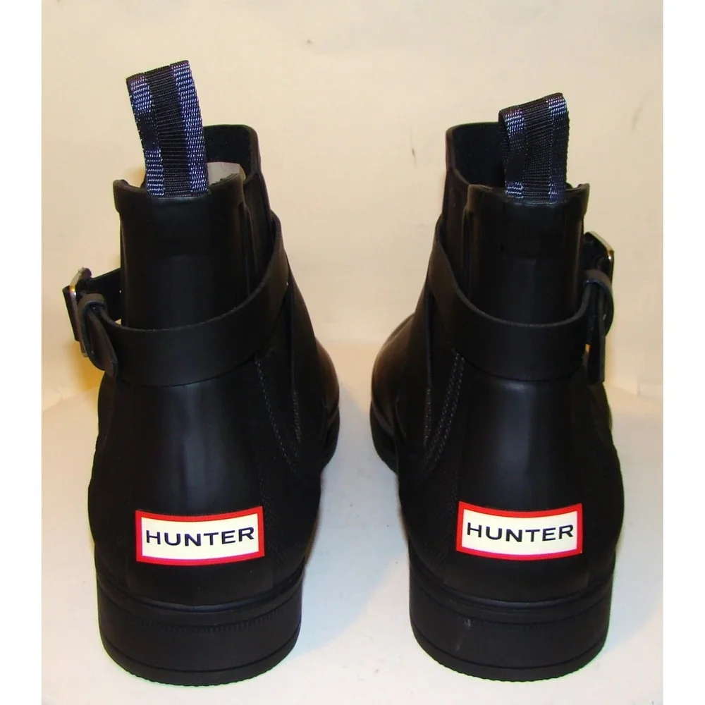 NEW! HUNTER MENS Black Chelsea Rubber Ankle BOOTS Buckle SIZE 11 WOMENS 12 DB3
